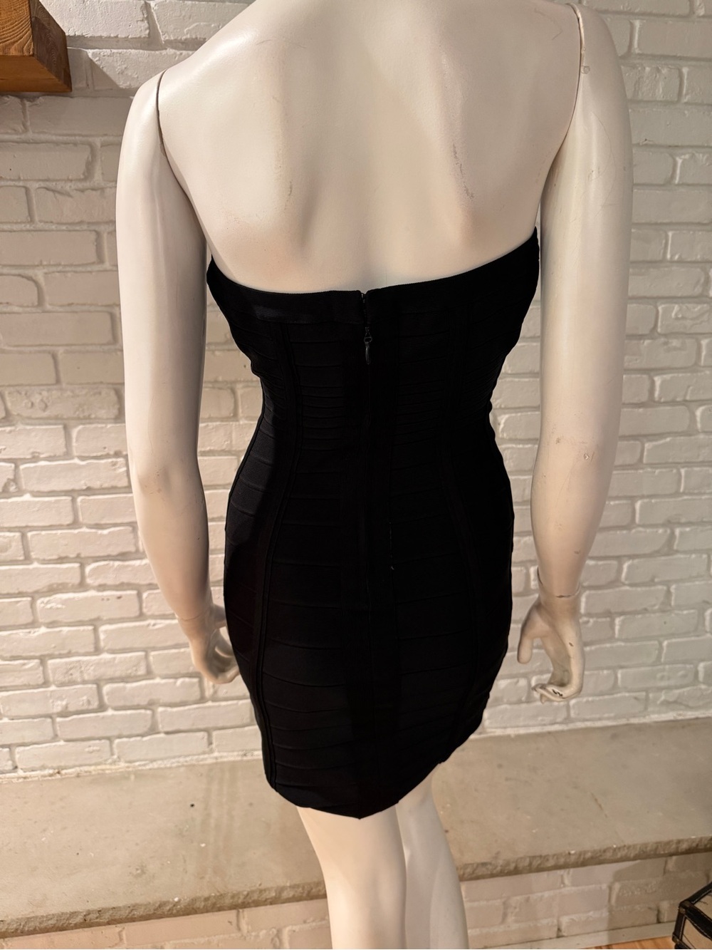 Hervé Léger Black Strapless Bandage Bodycon Mini Dress Size Small - Picture 5 of 15